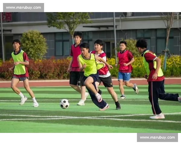 足球比赛全网直播盛宴开启激情对决新时代热血狂欢之夜震撼来袭燃 - 副本 (7) - 副本 - 副本